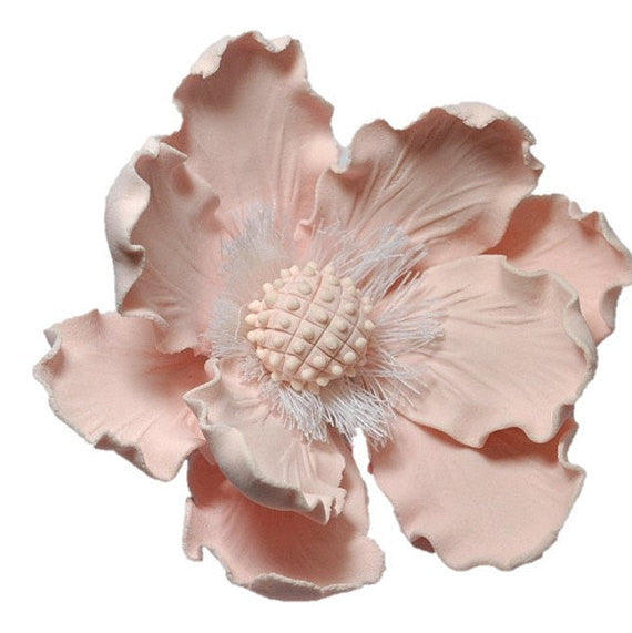4" Elegant Gumpaste Anemone - Pale Pink
